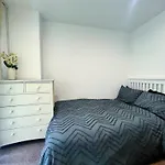 Serenity Luxe Apartment
